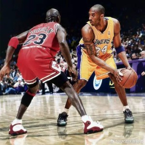 球速体育官方-抛开历史地位，巅峰科比和巅峰乔丹谁更强？禅师的回答很中肯|科比·布莱恩特|菲尔·杰克逊|迈克尔·乔丹|科比-布莱恩特|菲尔-杰克逊_新浪体育_新浪新闻